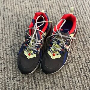 Women’s Nike Air7c React Size 7